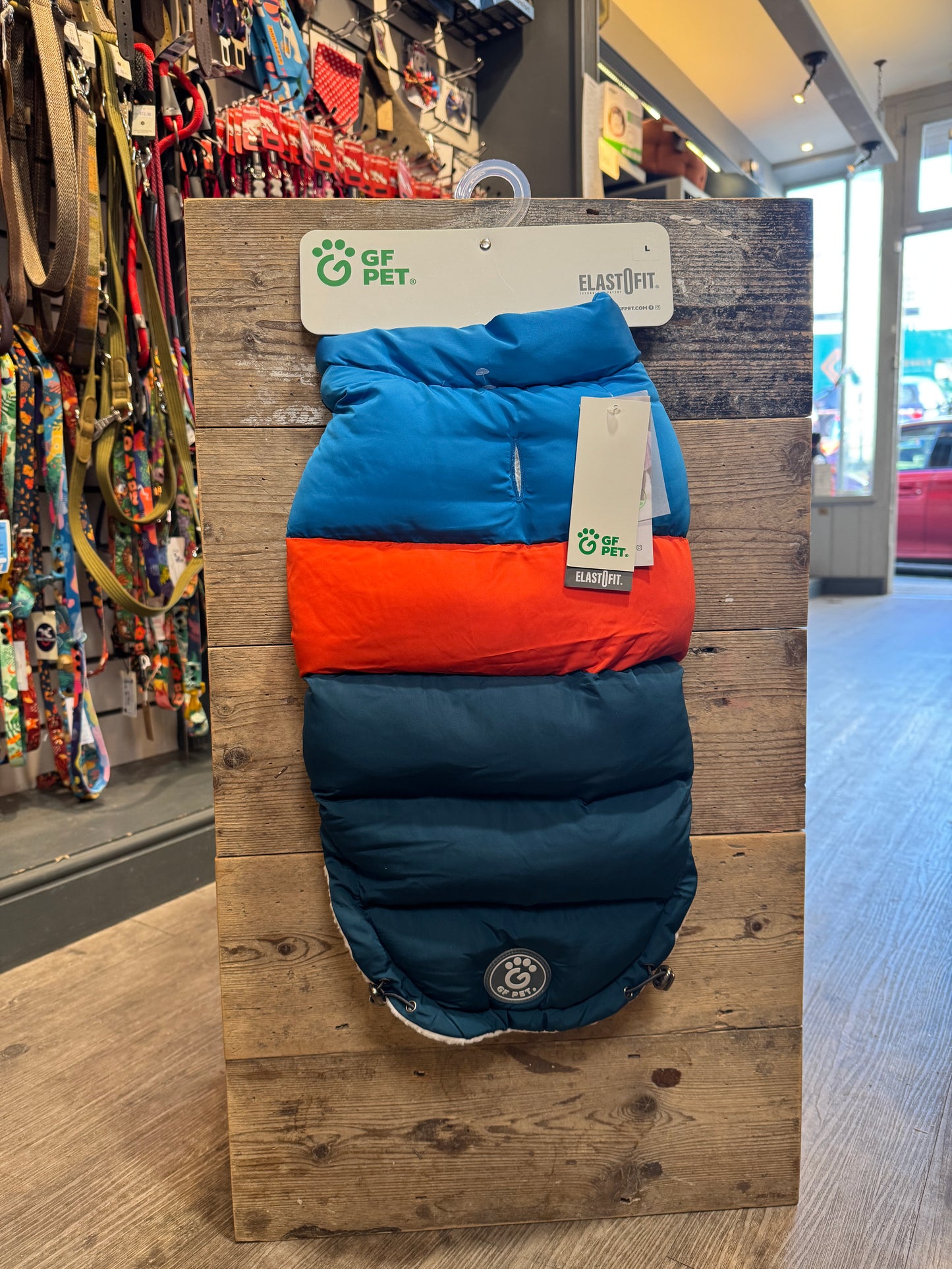 GF Pet, Elasto-Fit, Colour block Puffer