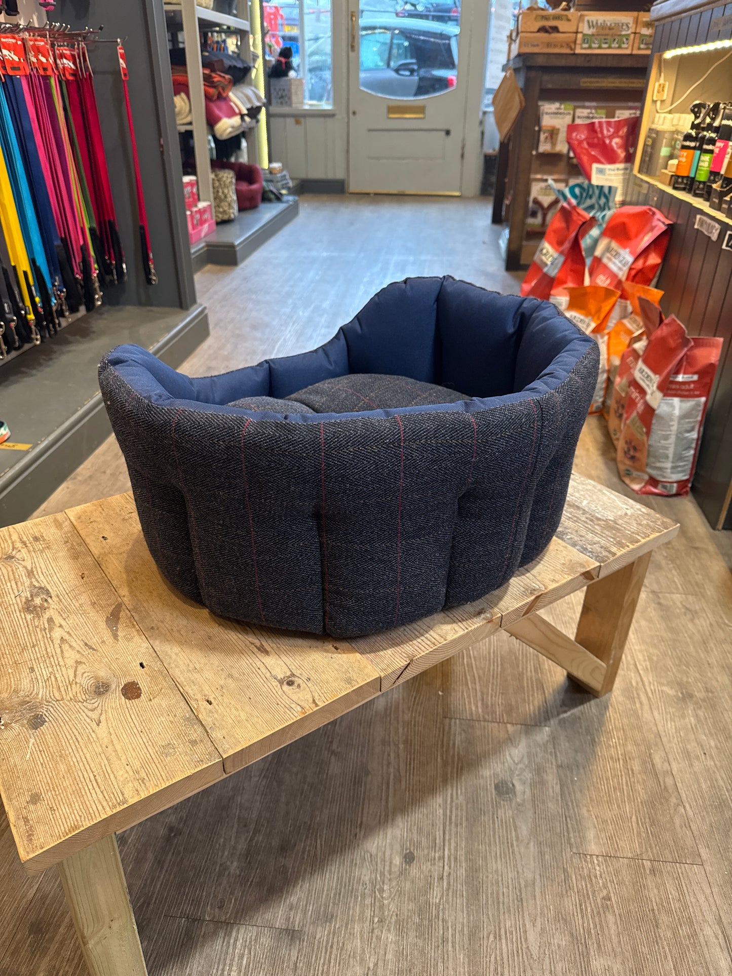Earthbound, Traditional Tweed & Waterproof Bed, Navy