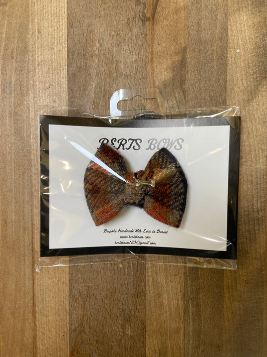 Bert's Bows, Pepper Tweed Bow, XXS