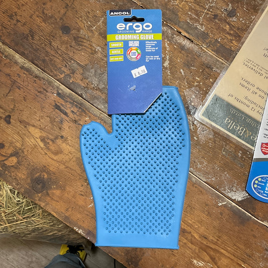 Ancol, Ergo Grooming Range, Rubber Grooming Glove